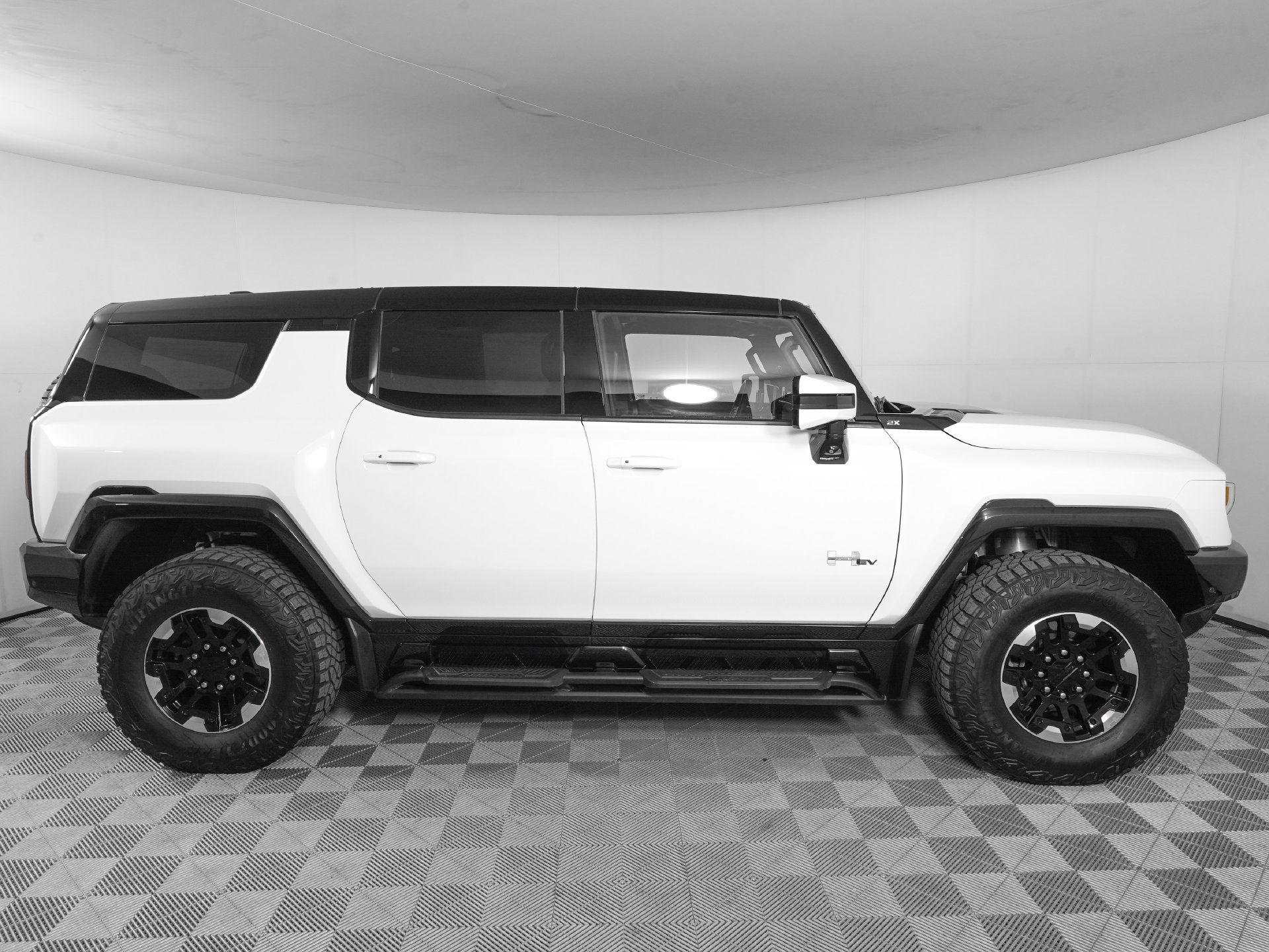 Used 2024 GMC Hummer EV SUV 2X SUV