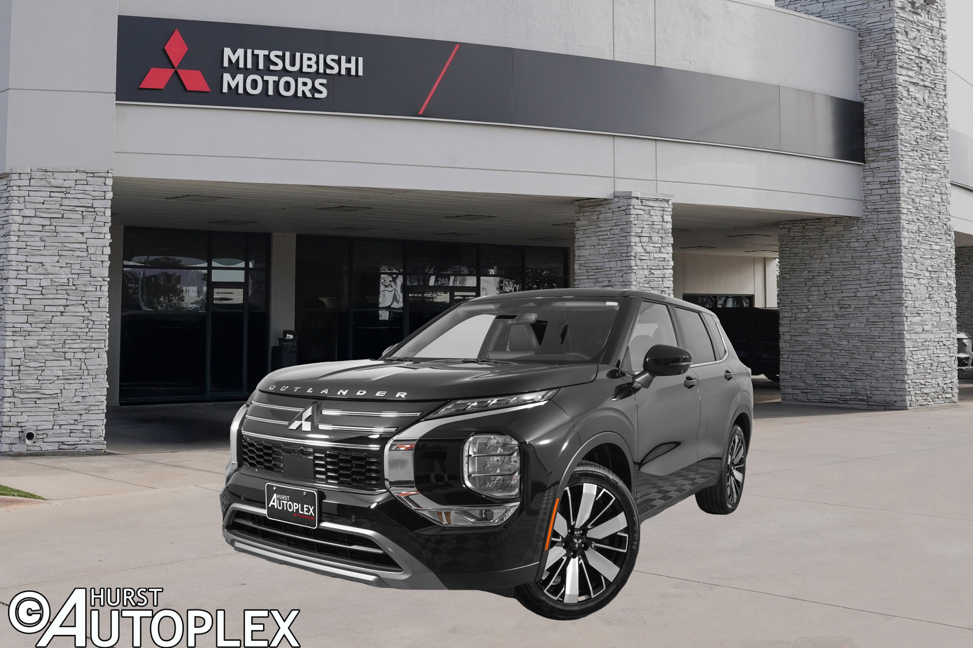 New 2026 Mitsubishi Outlander SE 1.5T 2WD Sport Utility