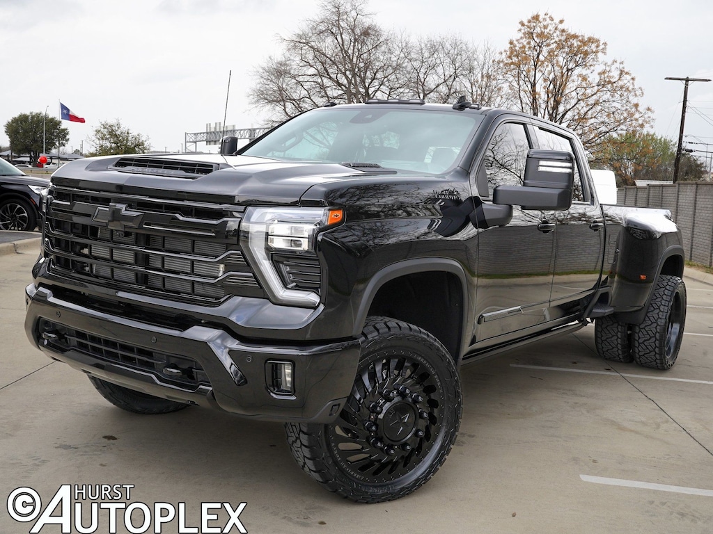 Used 2026 Chevrolet Silverado 3500 HD High Country Truck Crew Cab