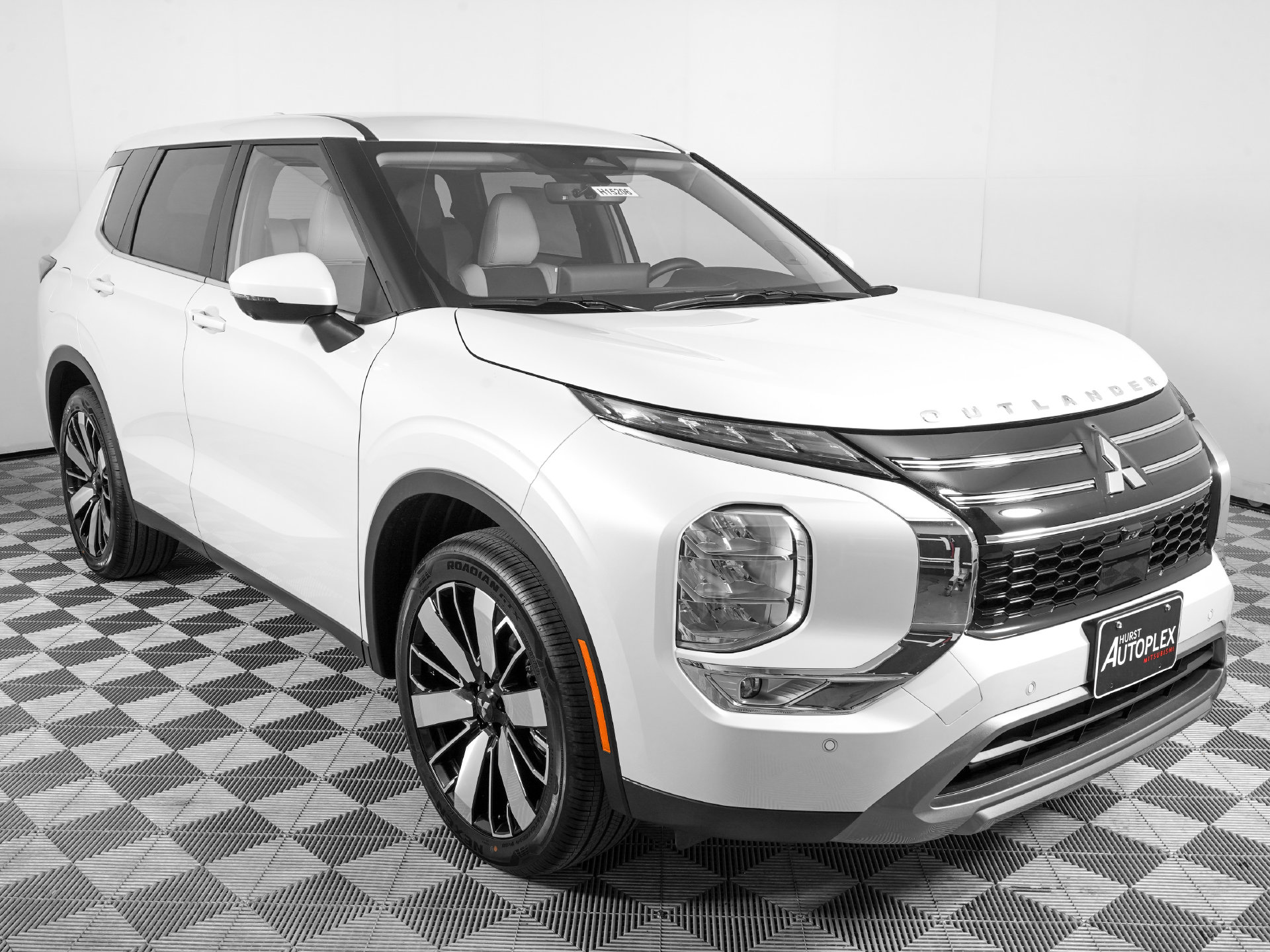 New 2026 Mitsubishi Outlander SE 1.5T 2WD Sport Utility