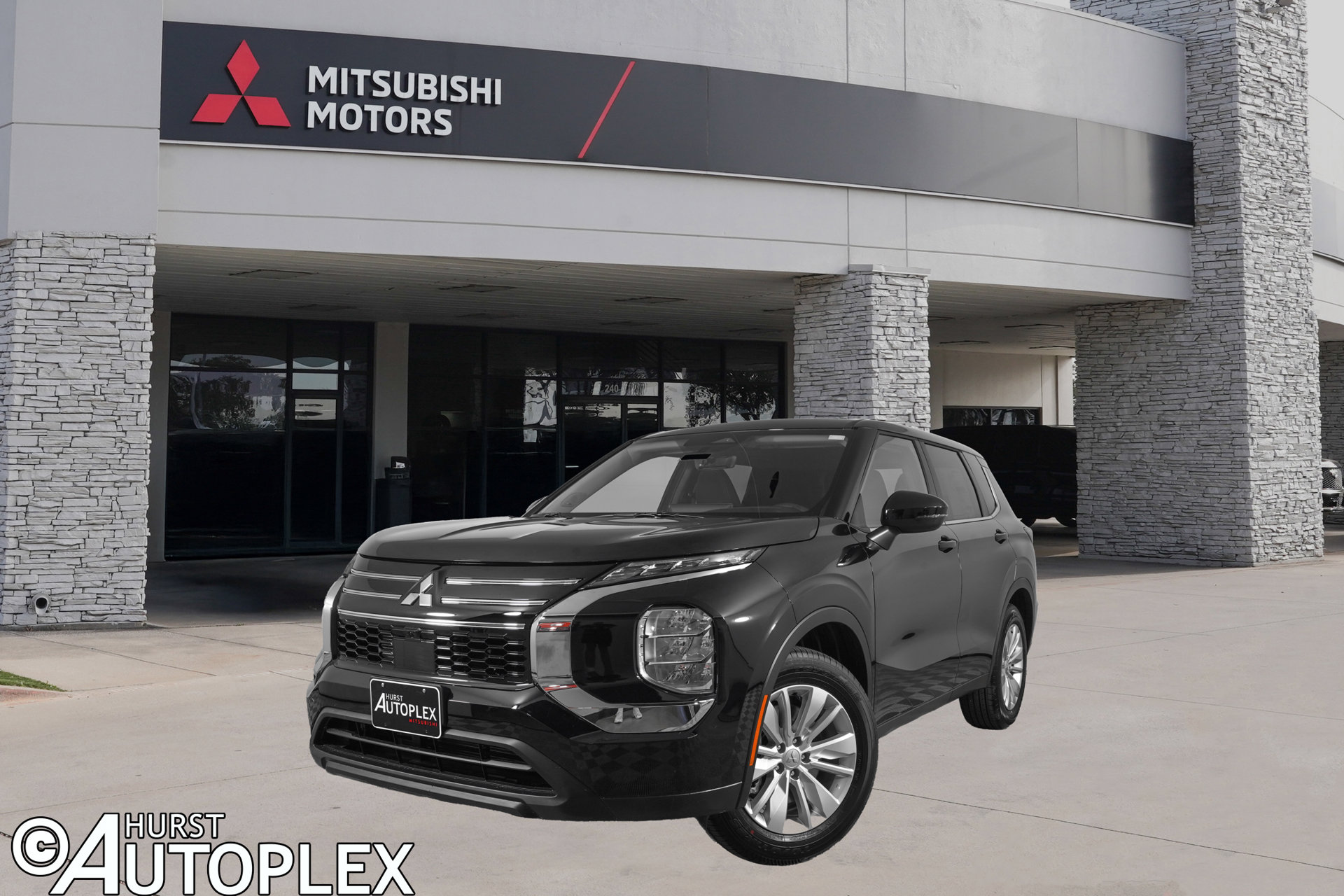 2026 Mitsubishi Outlander ES SUV