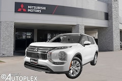 2026 Mitsubishi Outlander ES SUV