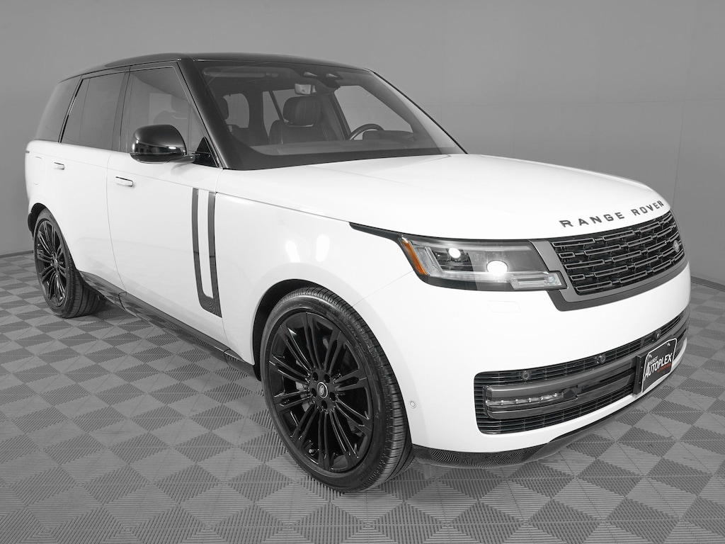 Used 2025 Land Rover Range Rover SE SUV