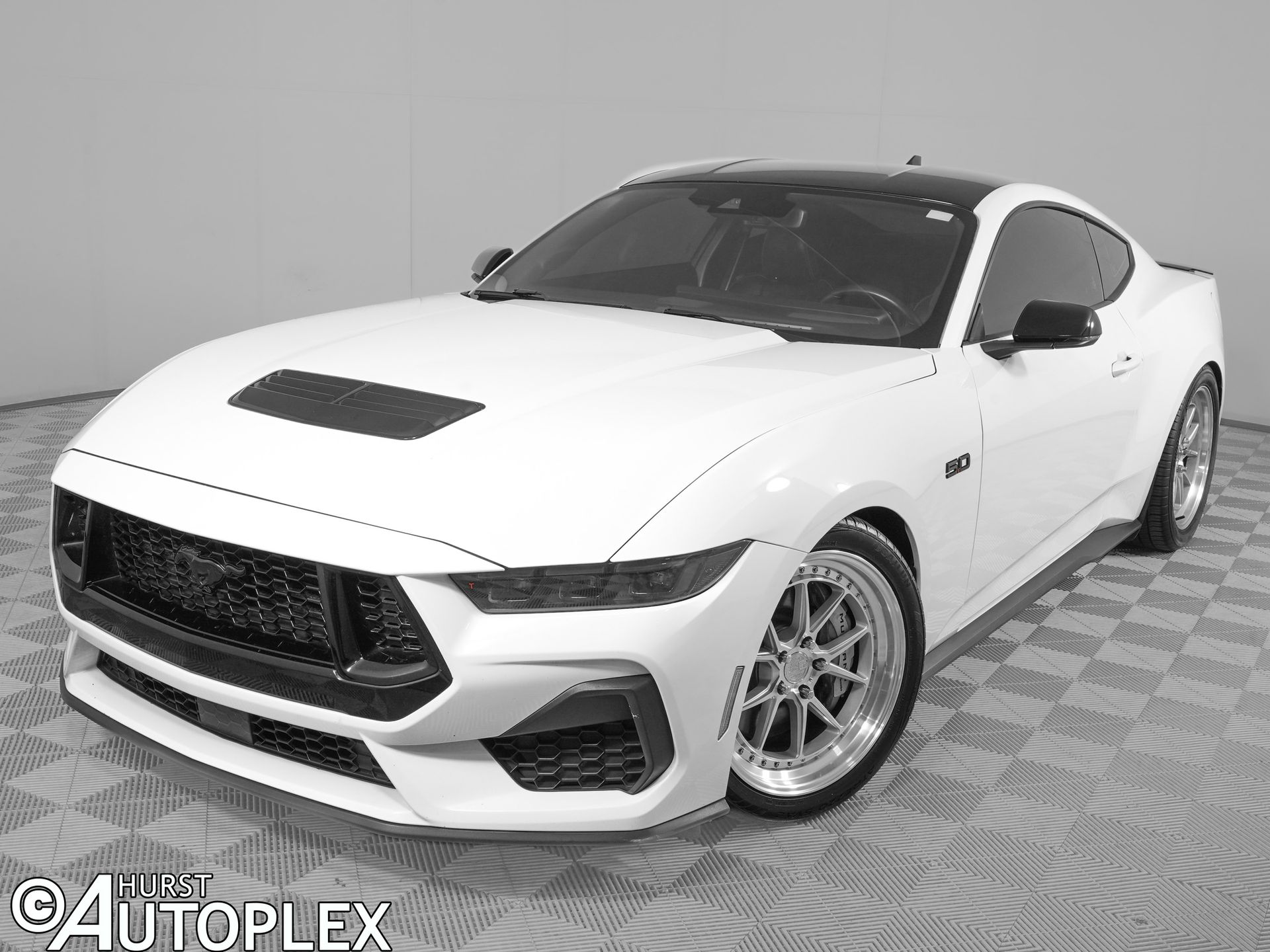 2024 Ford Mustang Coupe GT Premium