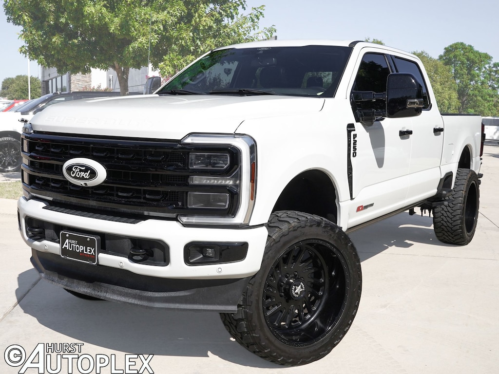 Used 2024 Ford F-250SD Platinum Truck