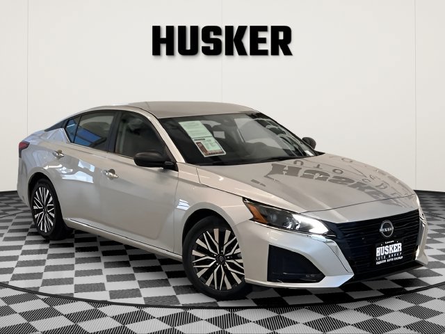 2025 Nissan Altima