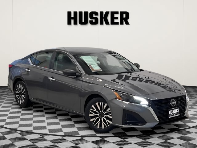 2025 Nissan Altima