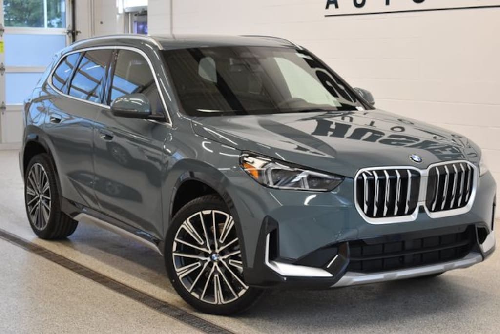 New 2026 BMW X1 xDrive28i SUV