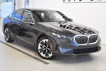2027 BMW 530i xDrive Sedan