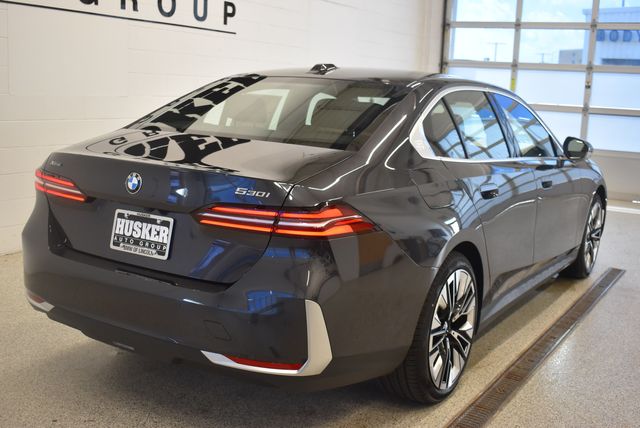 New 2027 BMW 530i xDrive Sedan