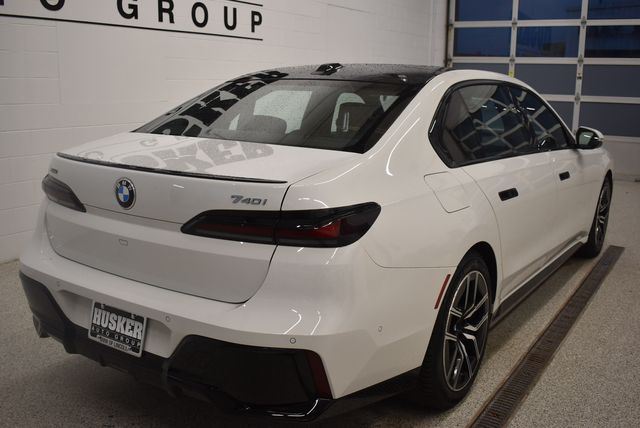 Used 2024 BMW 740i xDrive Sedan