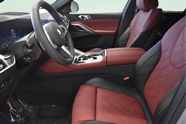 2027 BMW X6 40i - Photo 22