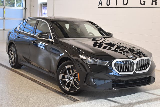 New 2027 BMW 530i xDrive Sedan