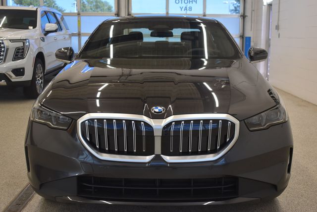 New 2027 BMW 530i xDrive Sedan