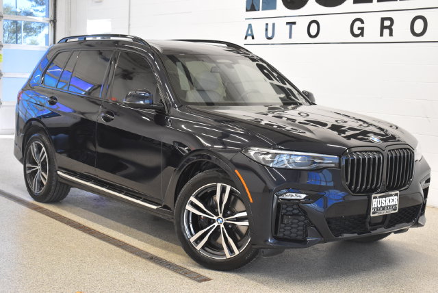 2022 BMW X7