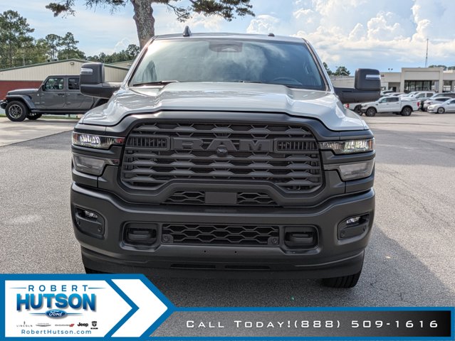 2025 RAM 2500 Tradesman - Photo 3