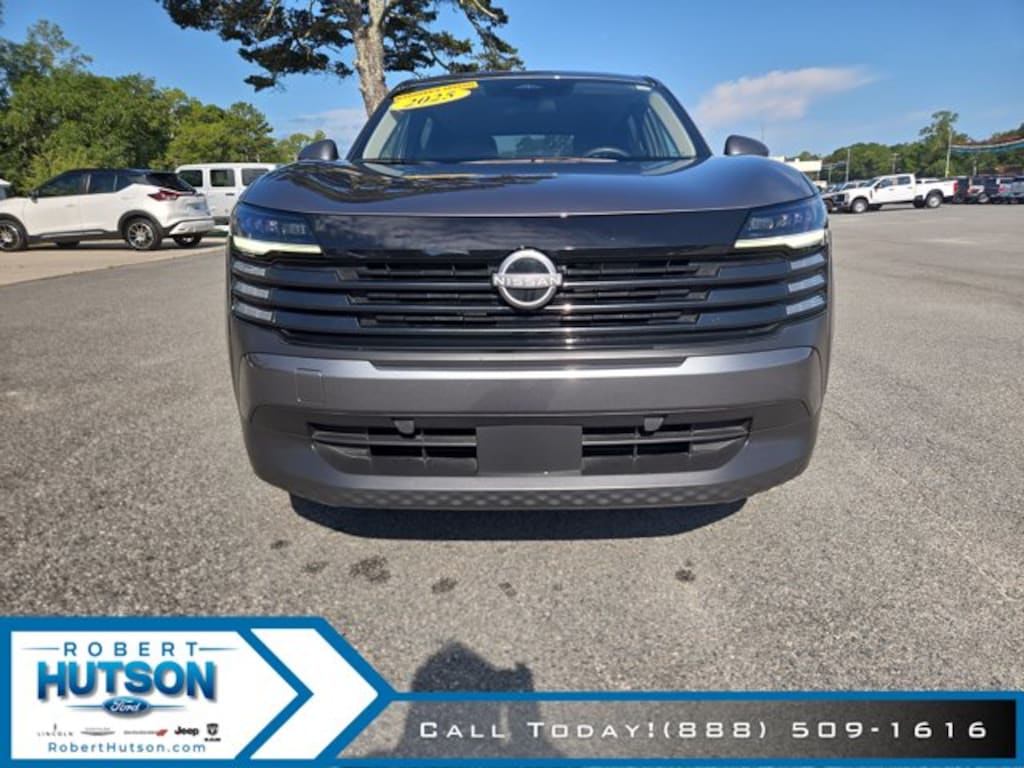 Used 2025 Nissan Kicks SV SUV