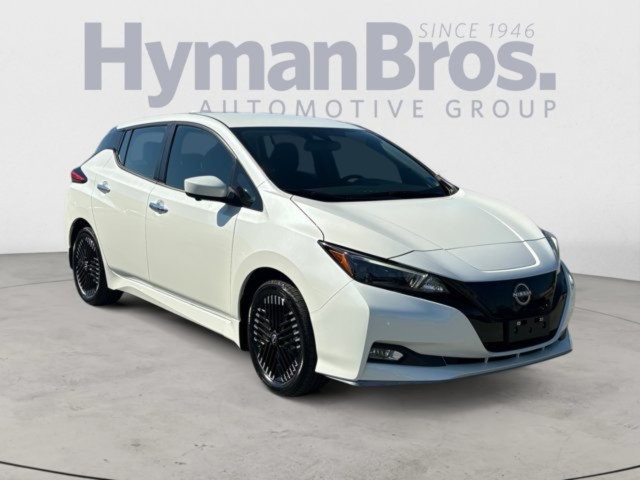 2024 Nissan LEAF