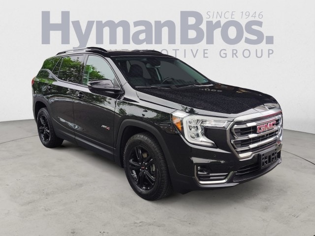 2023 GMC Terrain AT4