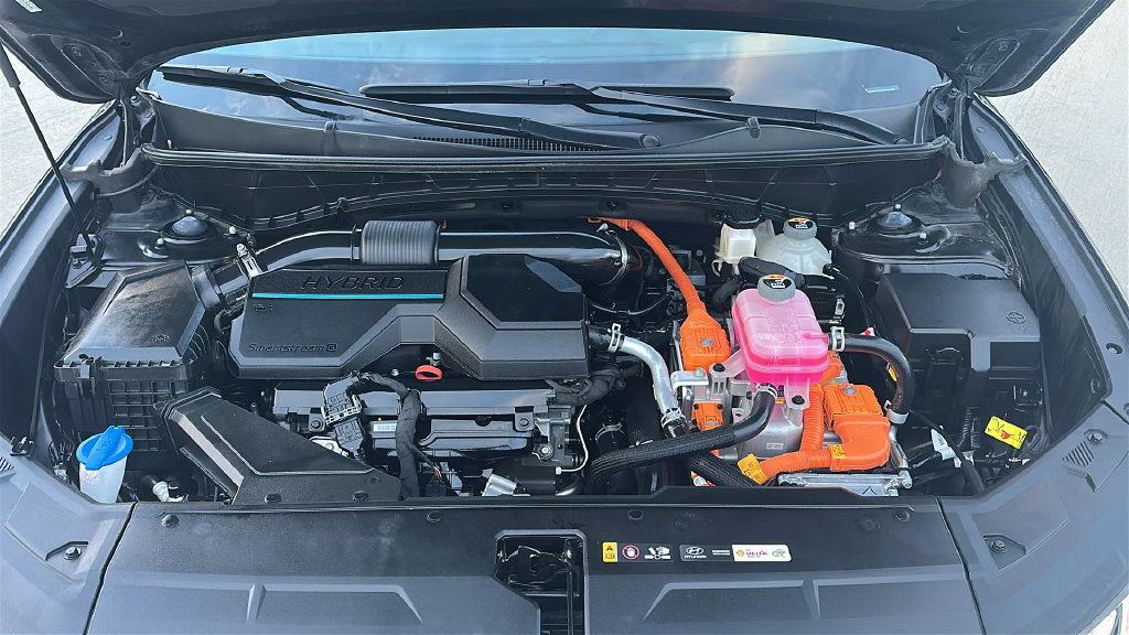 Used 2024 Hyundai Tucson Hybrid SEL Convenience SUV