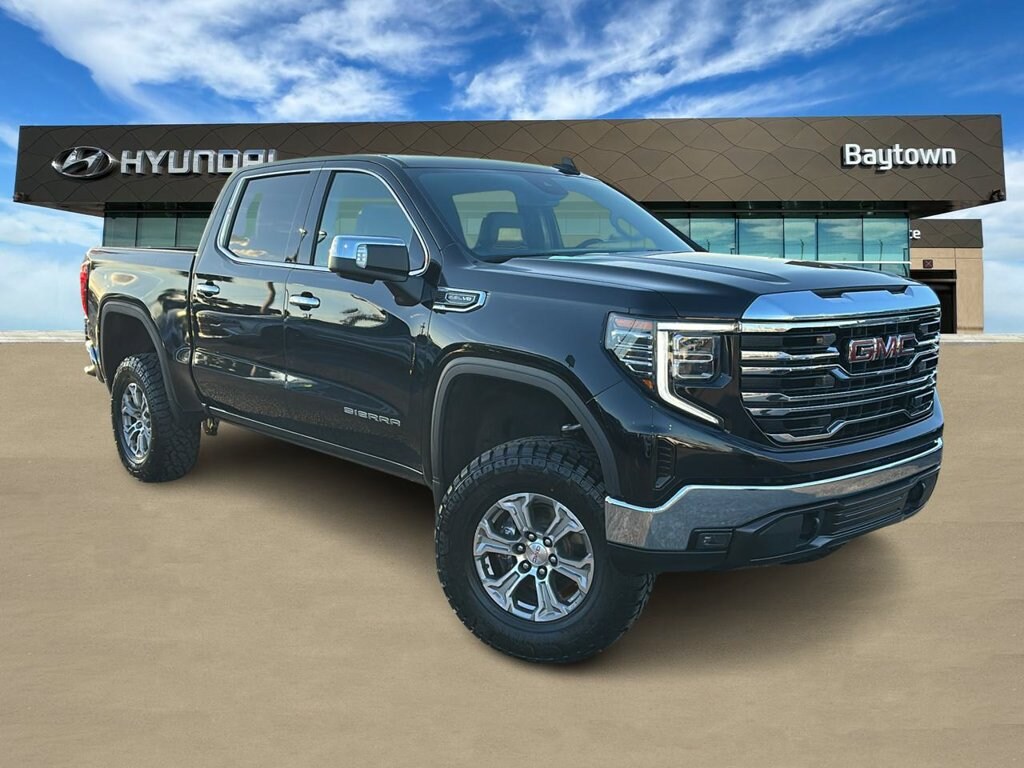 Used 2025 GMC Sierra 1500 SLT Truck