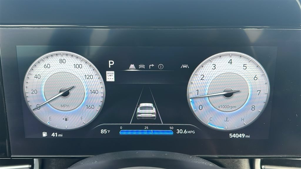 Used 2025 Hyundai Elantra Limited Sedan
