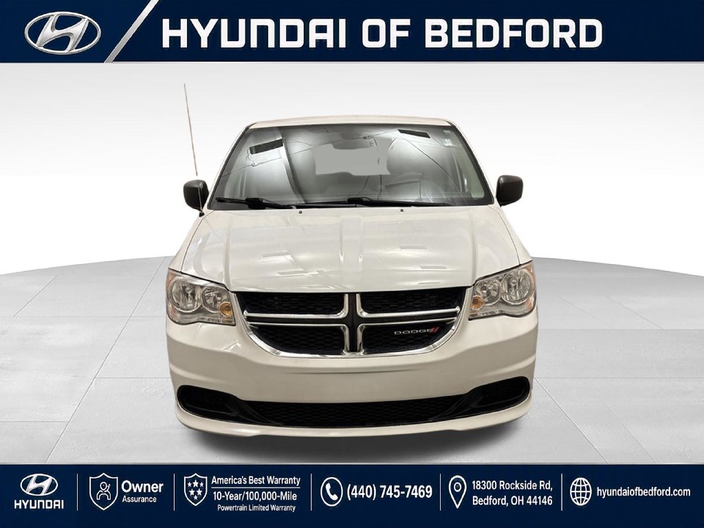 Used 2018 Dodge Grand Caravan SE with VIN 2C4RDGBG5JR285977 for sale in Bedford, OH