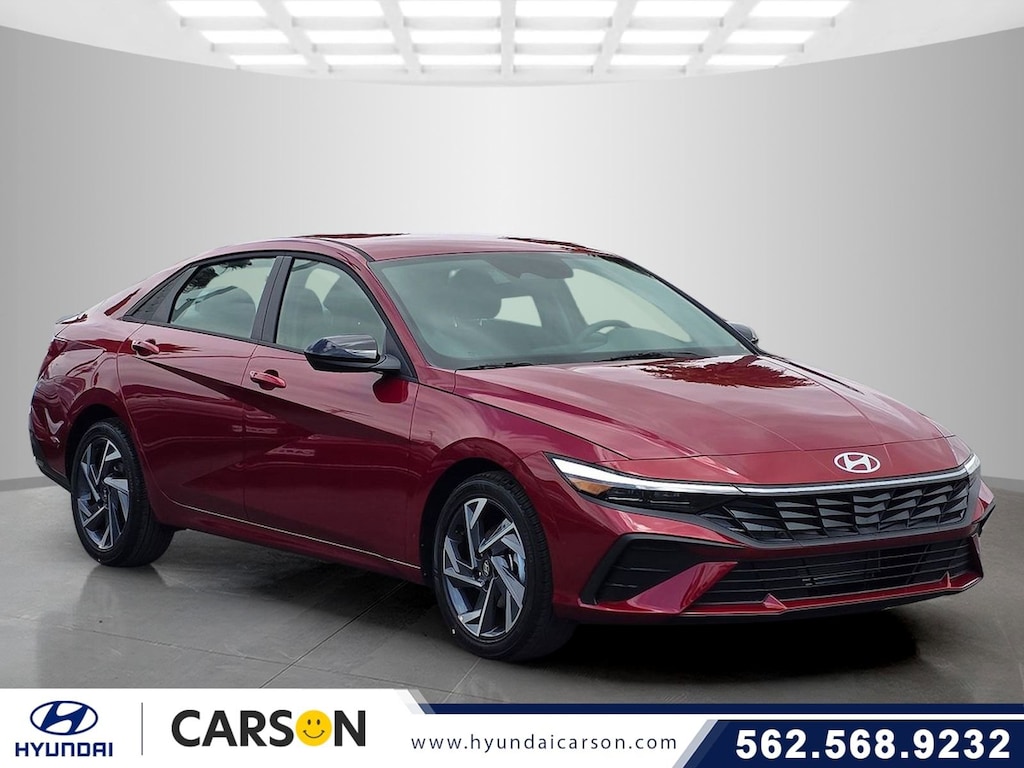 New 2025 Hyundai Elantra SEL Sport 4dr Car