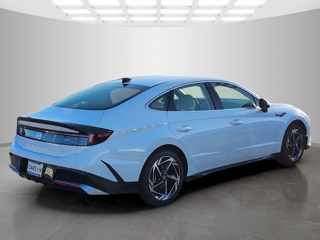 New 2026 Hyundai Sonata SEL Sport 4dr Car