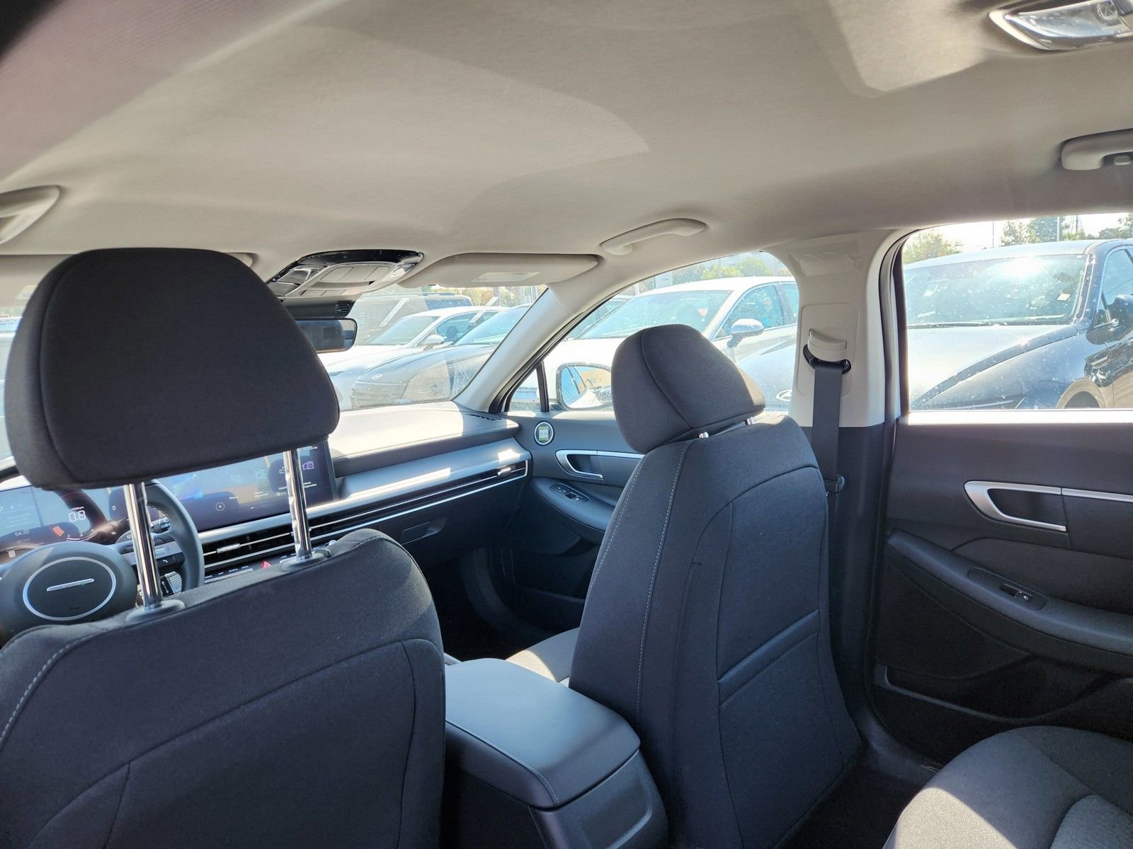 2026 Hyundai Sonata SEL - Photo 14