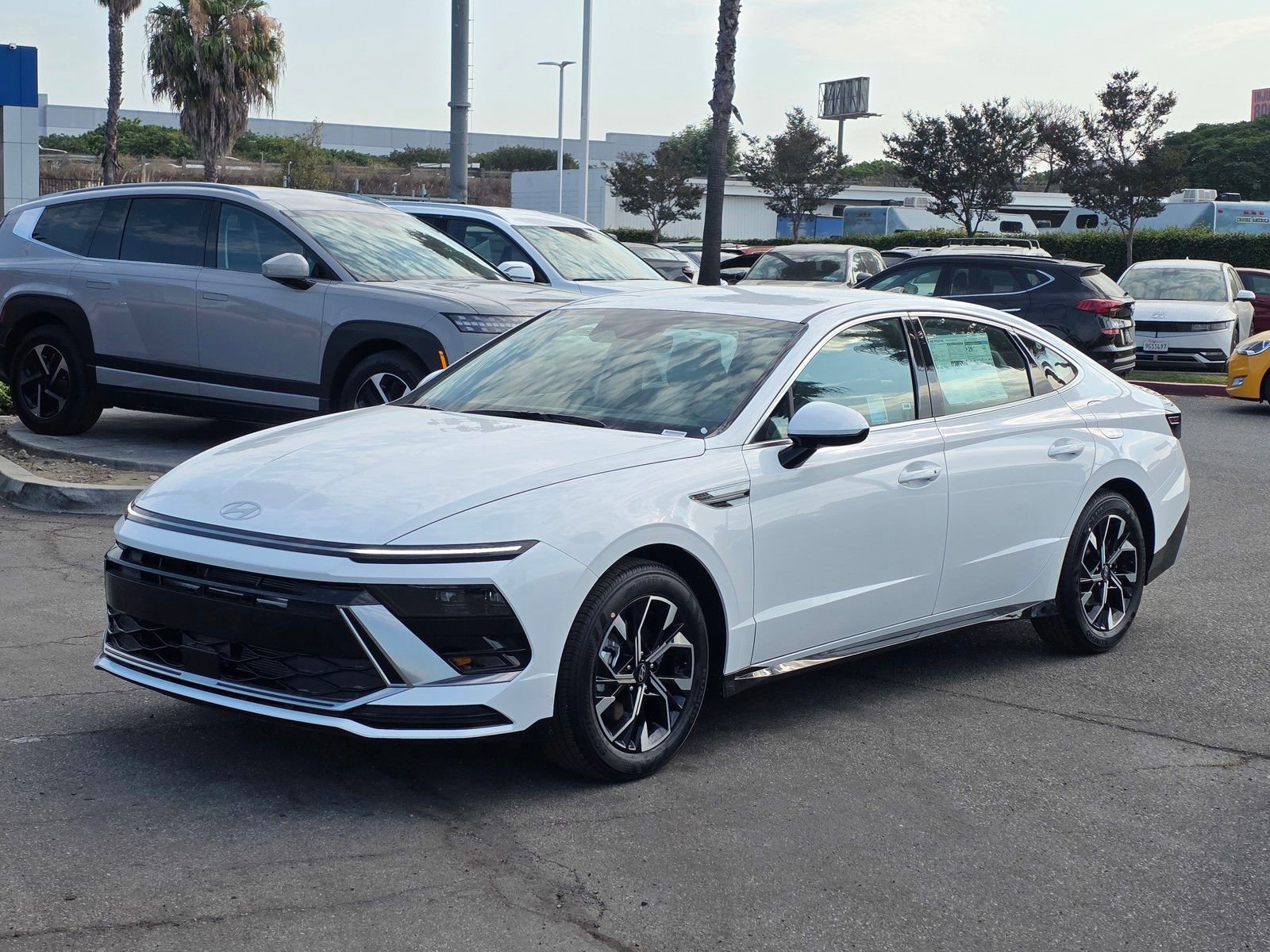 2025 Hyundai Sonata SEL - Photo 10