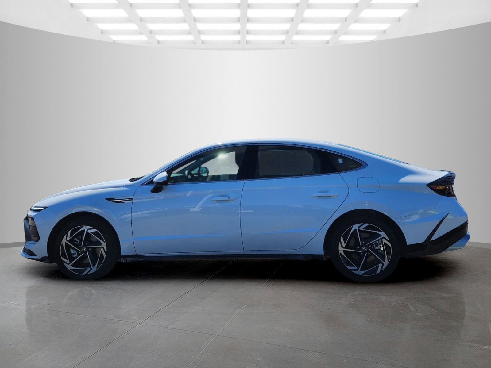 New 2026 Hyundai Sonata SEL Sport 4dr Car
