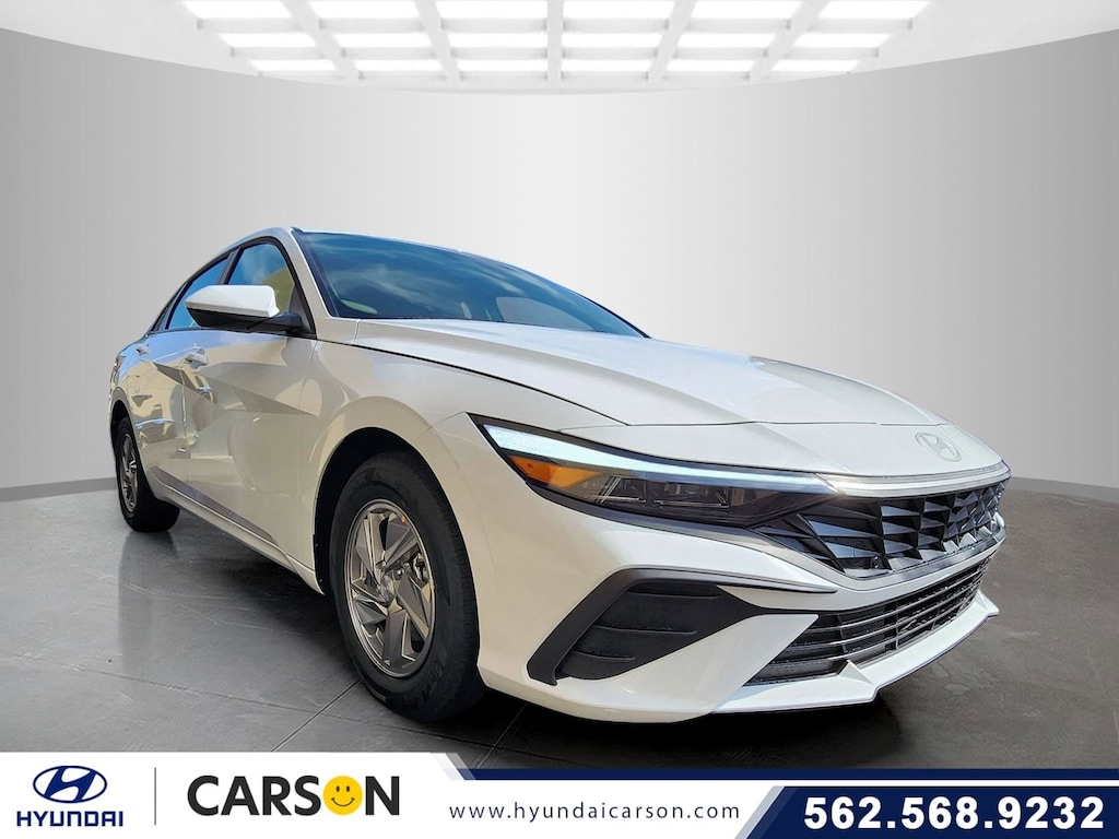 New 2026 Hyundai Elantra SE 4dr Car