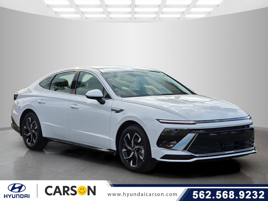 New 2025 Hyundai Sonata SEL 4dr Car