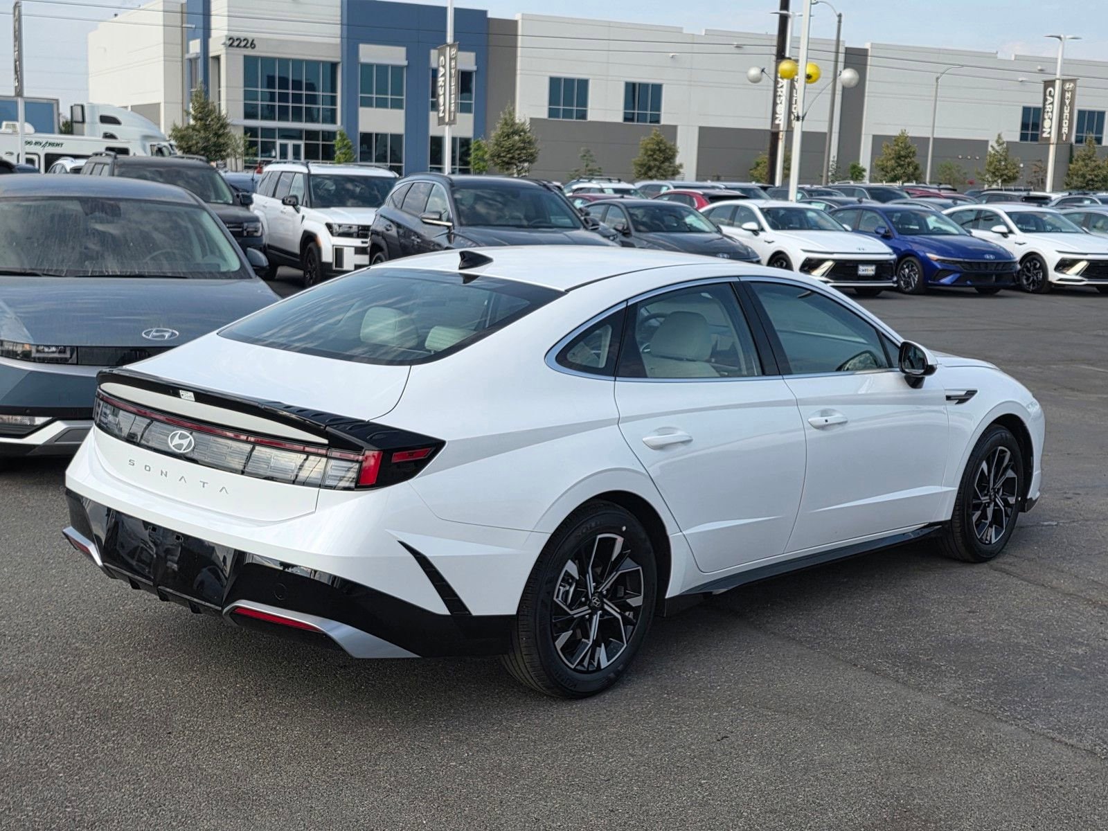 2025 Hyundai Sonata SEL - Photo 7