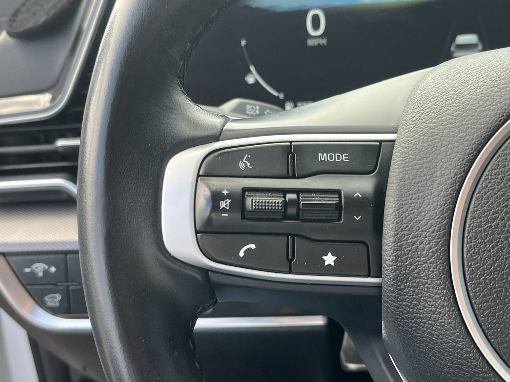 2025 Kia Sportage SX - Photo 16