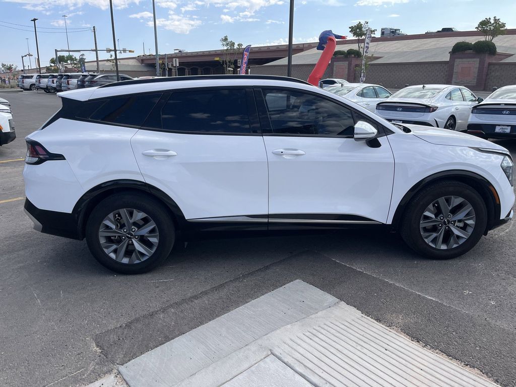 2025 Kia Sportage SX - Photo 9