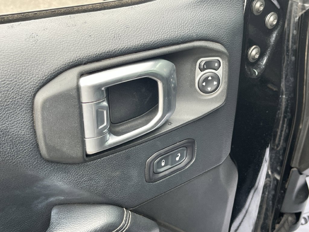 2018 Jeep All-New Wrangler Unlimited Sahara - Photo 11