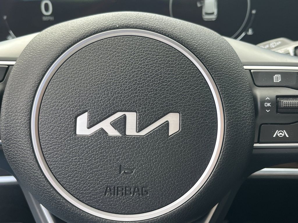 2025 Kia Sportage SX - Photo 17