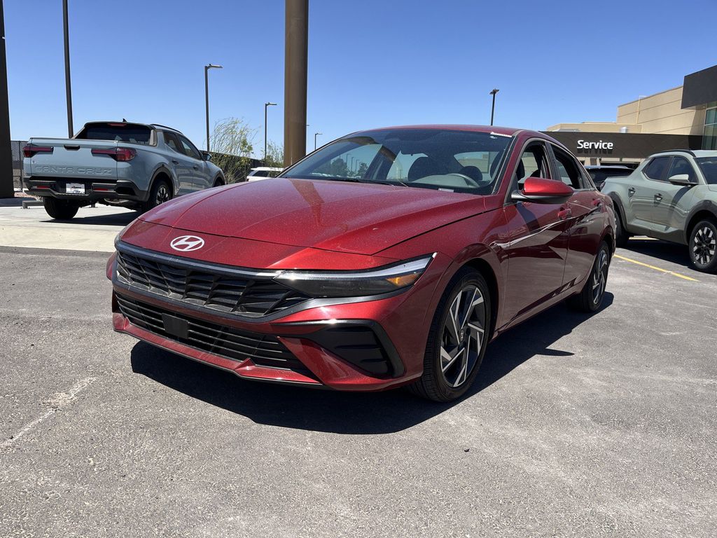 2024 Hyundai Elantra SEL - Photo 3
