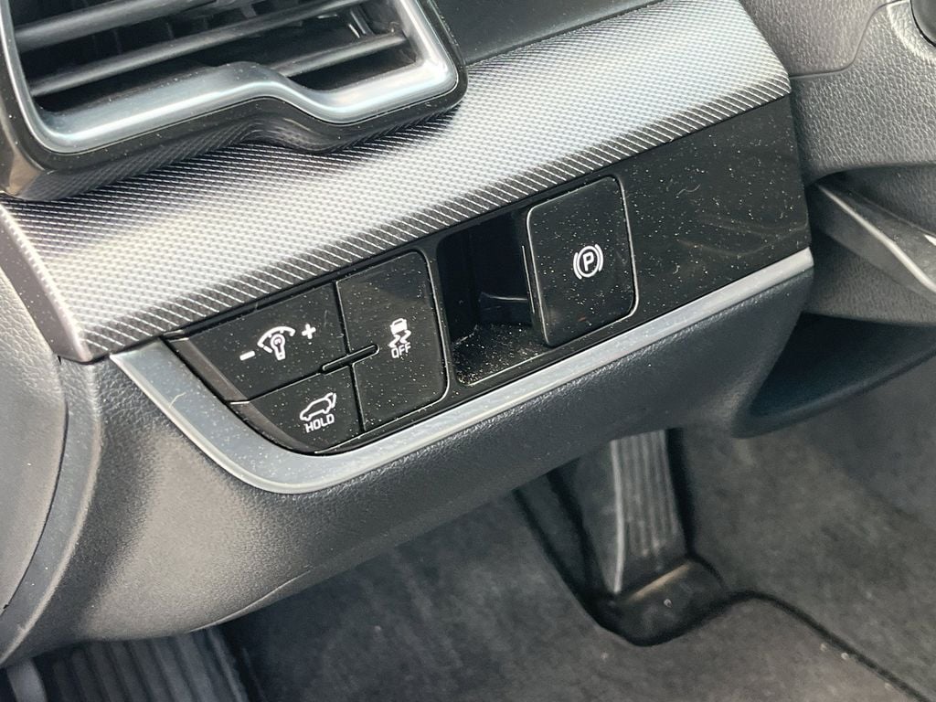 2025 Kia Sportage SX - Photo 13