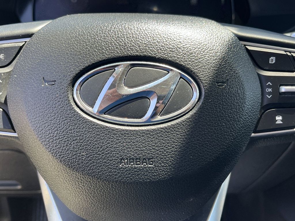 2022 Hyundai Palisade Limited - Photo 16