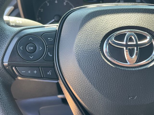 2024 Toyota Corolla Cross S - Photo 16