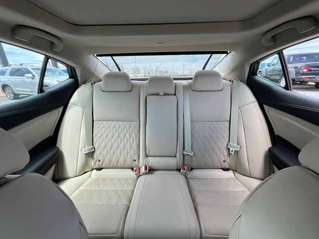 2023 Nissan Maxima Platinum - Photo 23
