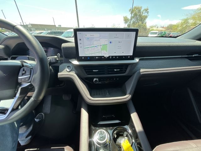 2025 Ford Explorer Platinum - Photo 19