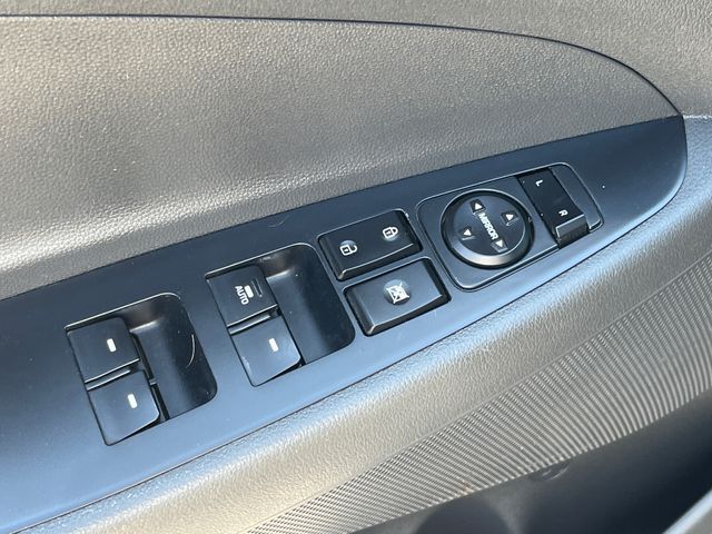 2020 Hyundai Tucson Value - Photo 11