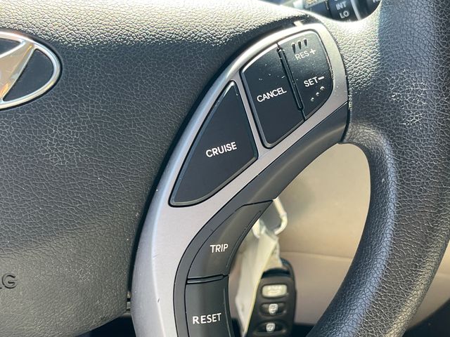 2016 Hyundai Elantra SE - Photo 18