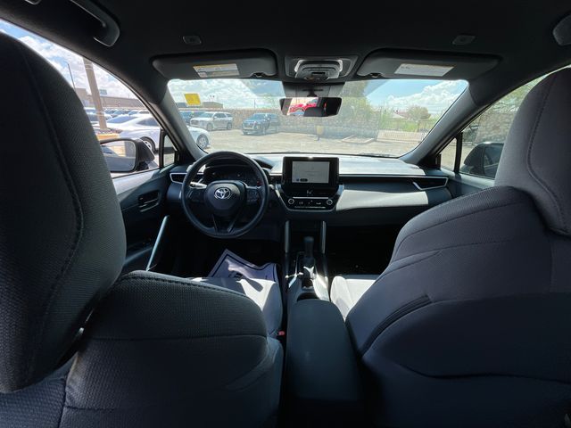 2024 Toyota Corolla Cross S - Photo 25