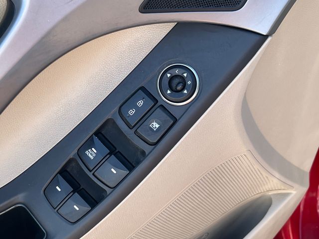 2016 Hyundai Elantra SE - Photo 12