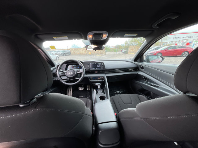 2025 Hyundai Elantra SEL - Photo 24